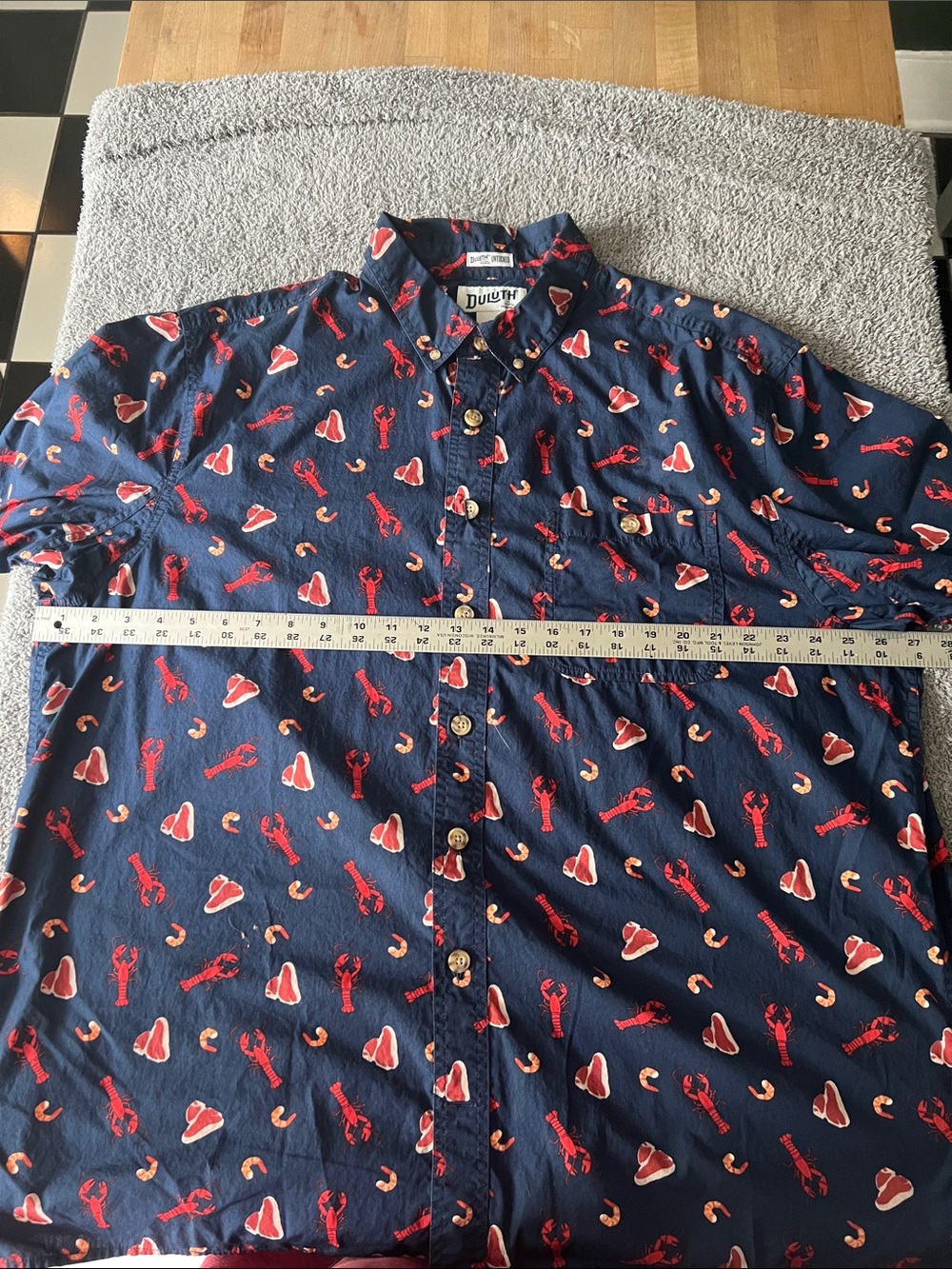 Duluth Trading Co Navy Short-Sleeve Button-Down with Red Lobster & Shrimp Print